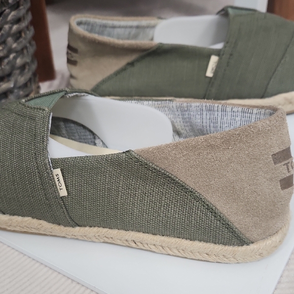 TOMS Olive Green Canvas Alpargata Espadrilles - Picture 9 of 11